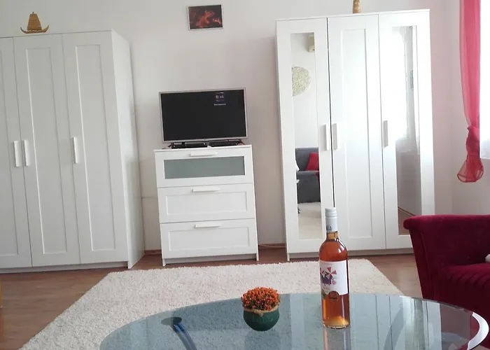 Eger Apartman 公寓 *